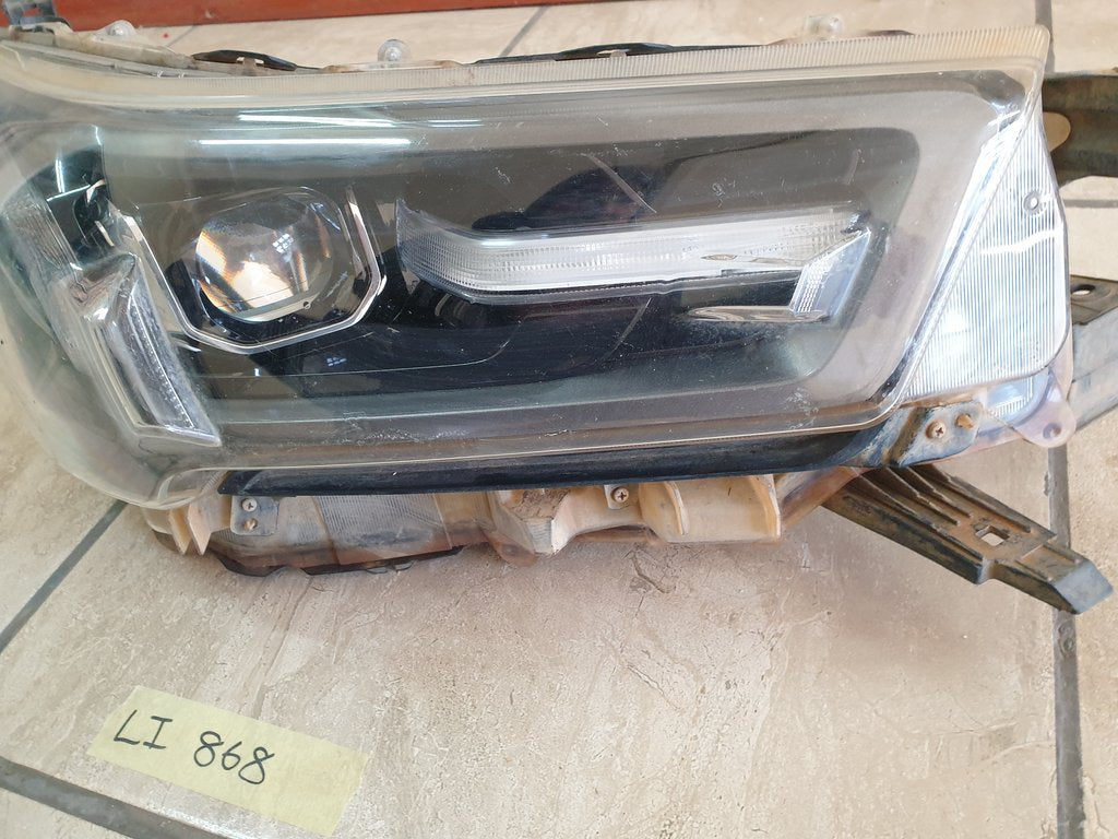 Toyota Hilux Right Headlight