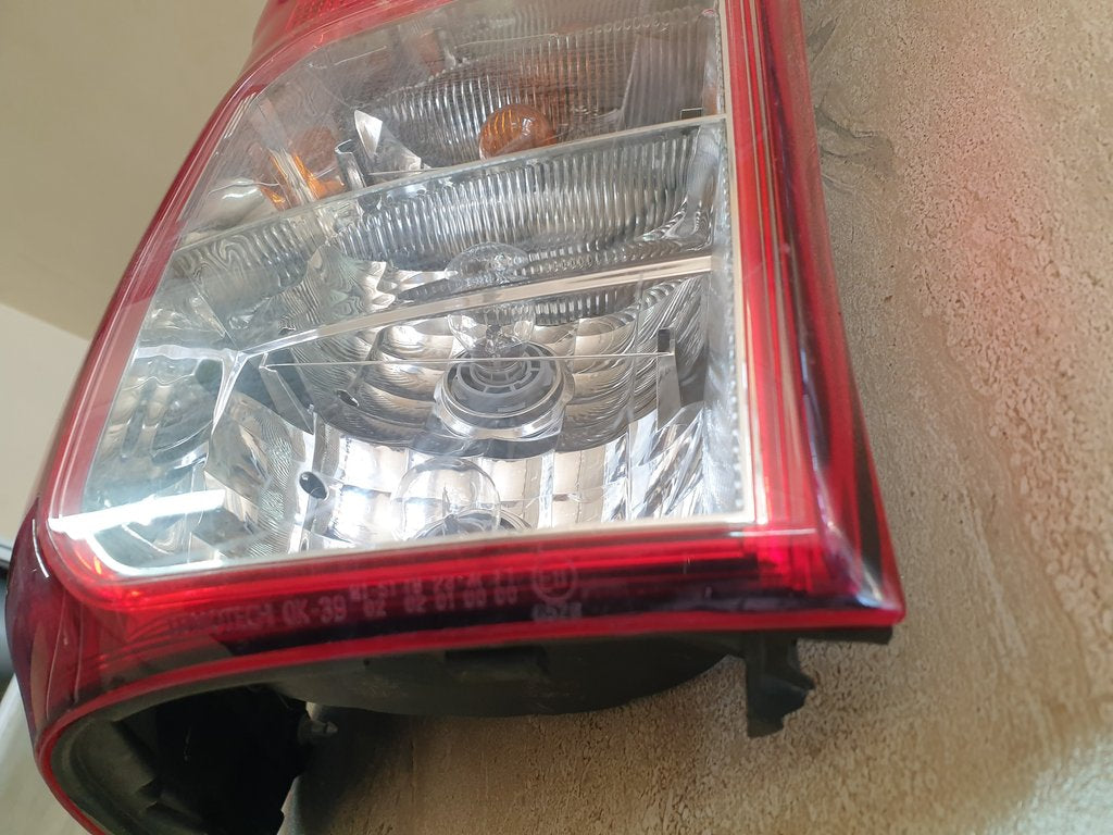 Toyota Hilux Left Taillight