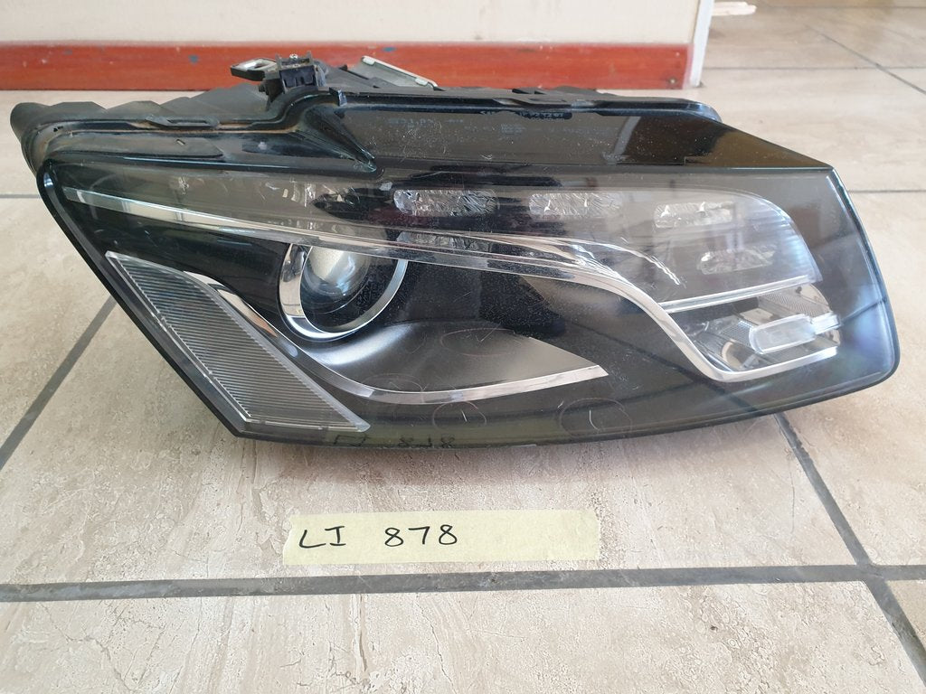 Audi Q5 2012 Right Headlight