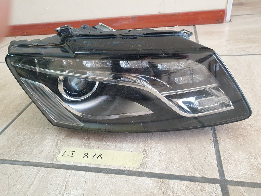 Audi Q5 2012 Right Headlight