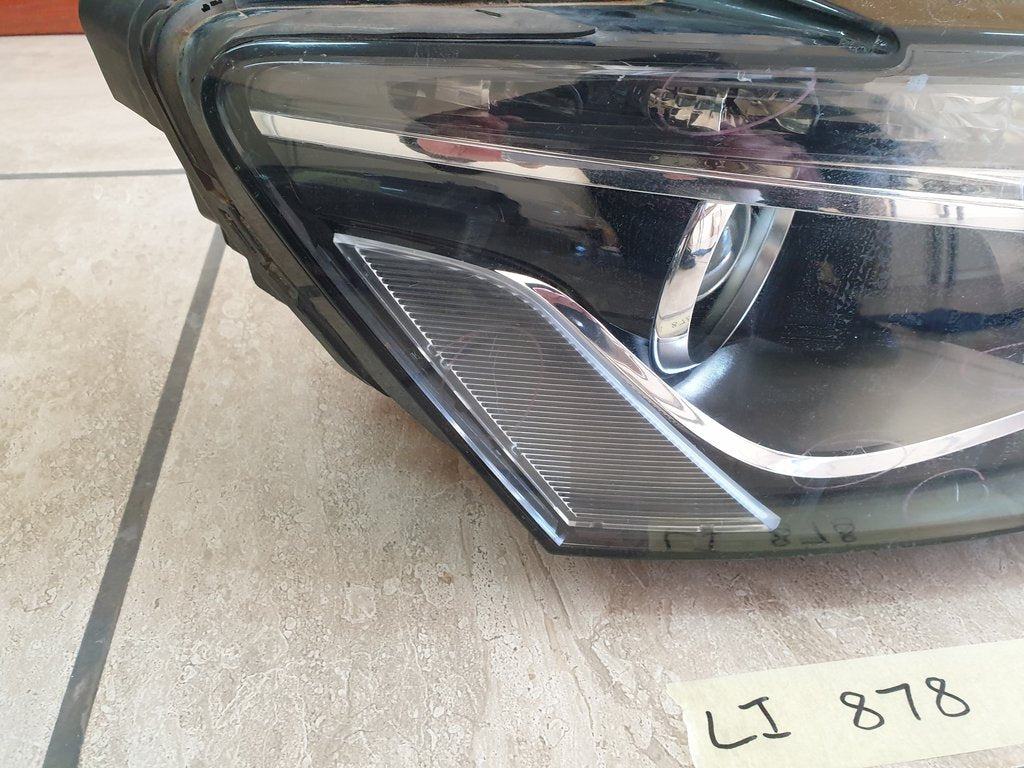 Audi Q5 2012 Right Headlight