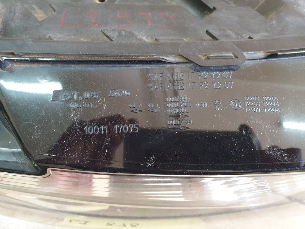 Audi Q5 2012 Right Headlight