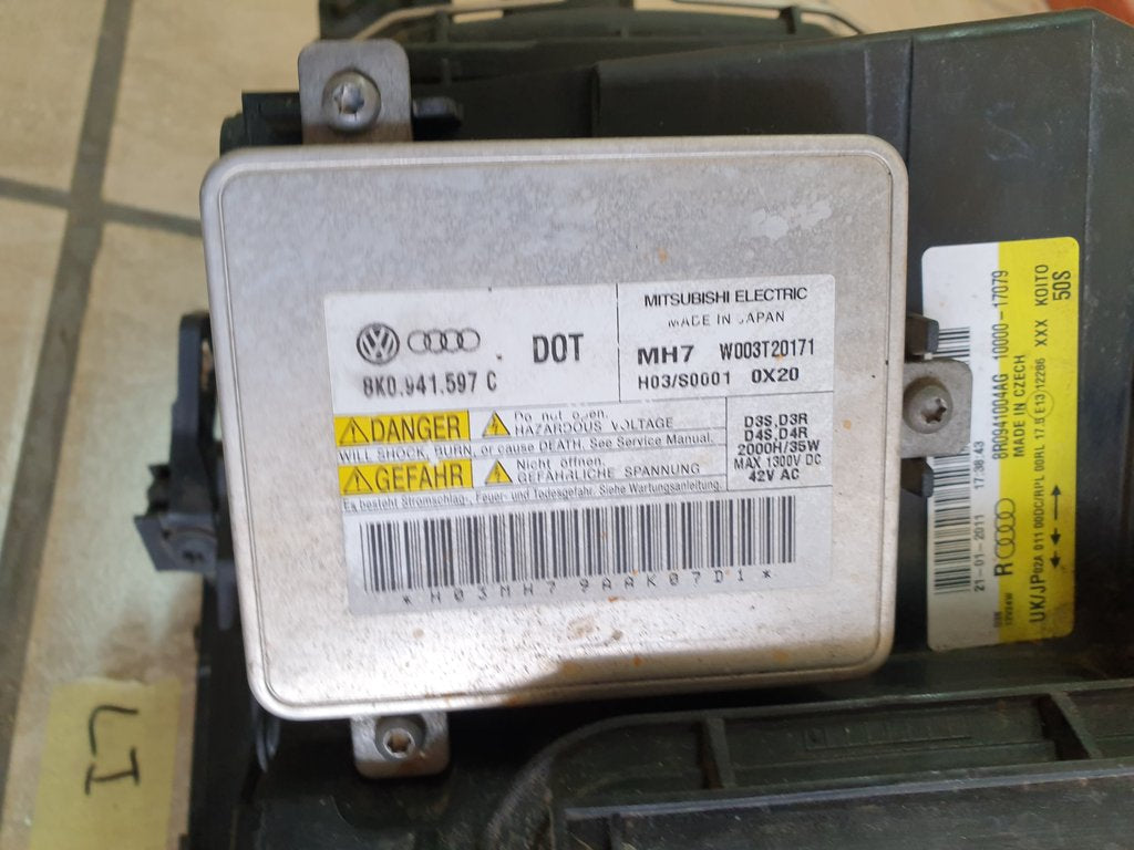 Audi Q5 2012 Right Headlight