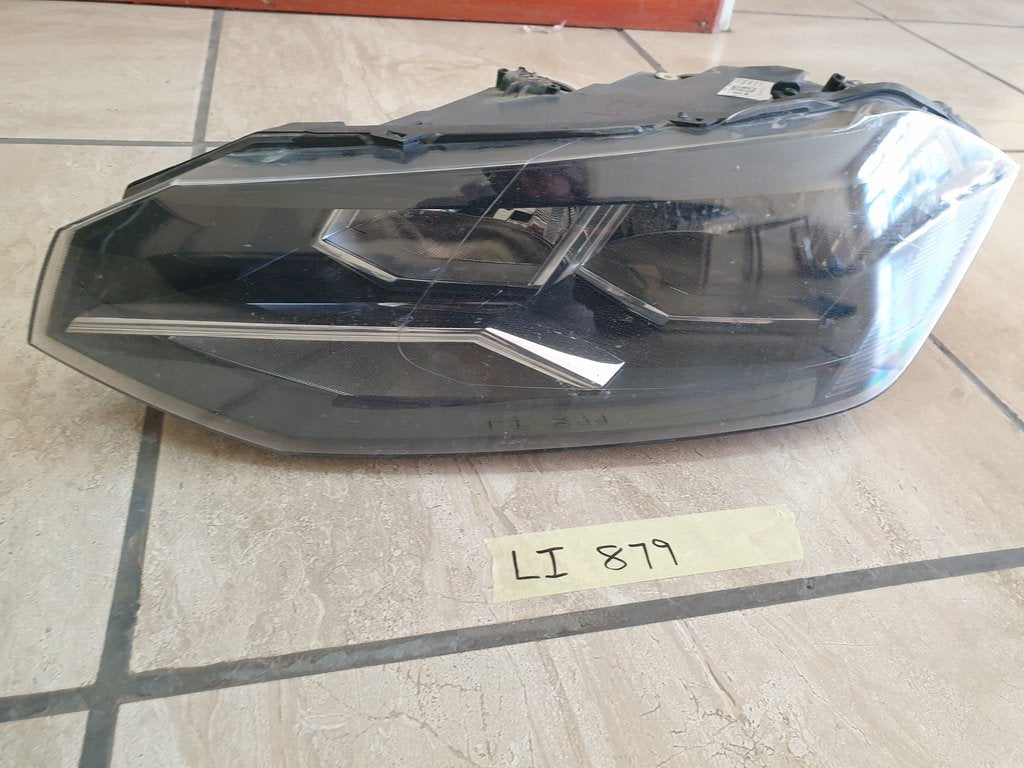 Volkswagen Polo Left Headlight