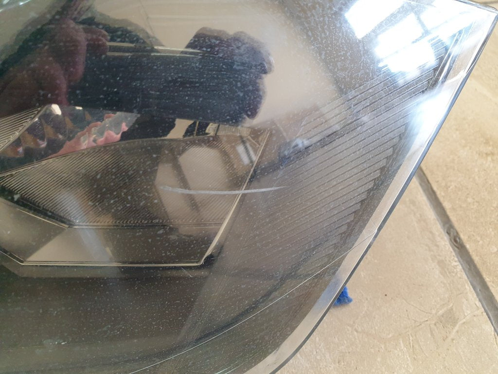 Volkswagen Polo Left Headlight