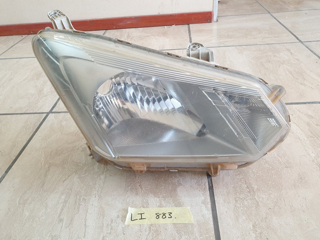 Isuzu D Max Right Headlight