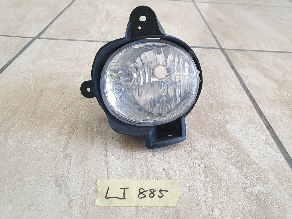 Toyota Aftermarket Hilux Right Fog Light