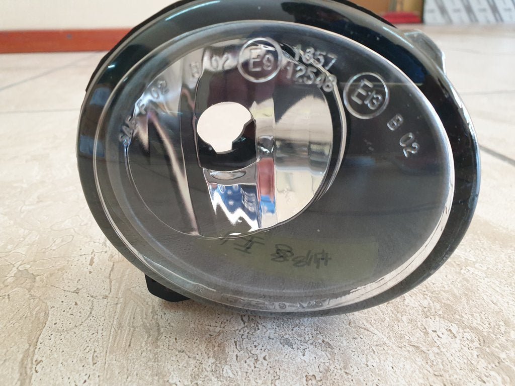 BMW Aftermarket 3 Series 2006, 2007, 2008, 2009, 2010, 2011, 2012, 2013 Right Fog Light