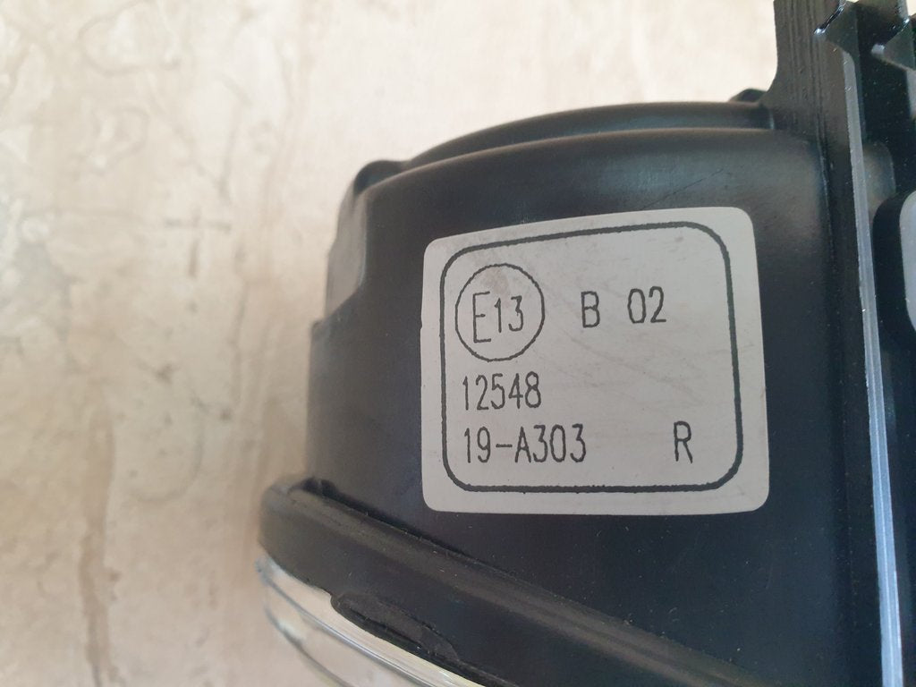 BMW Aftermarket 3 Series 2006, 2007, 2008, 2009, 2010, 2011, 2012, 2013 Right Fog Light