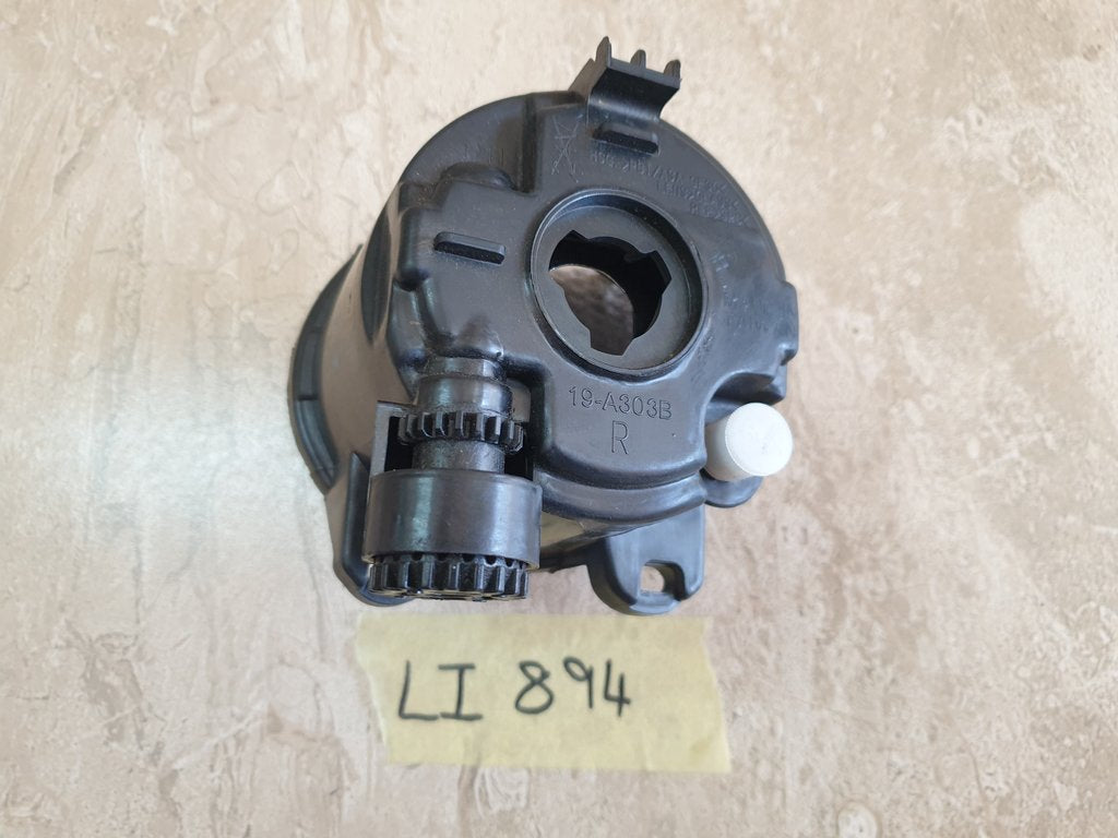 BMW Aftermarket 3 Series 2006, 2007, 2008, 2009, 2010, 2011, 2012, 2013 Right Fog Light