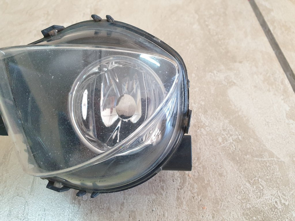 BMW 3 Series Sedan E90 E91 2006, 2007, 2008 Right Fog Light