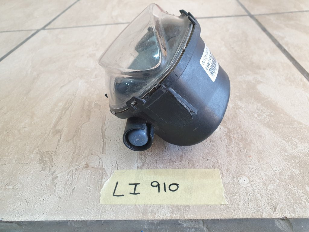 BMW 3 Series Sedan E90 E91 2006, 2007, 2008 Right Fog Light