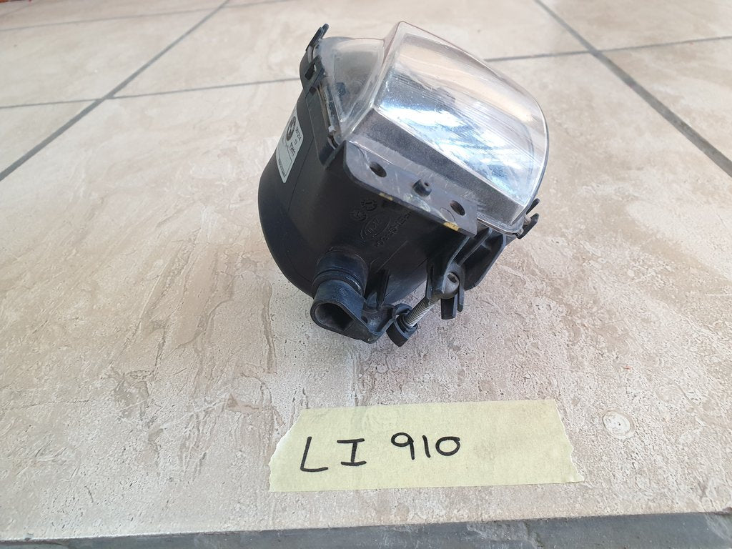 BMW 3 Series Sedan E90 E91 2006, 2007, 2008 Right Fog Light