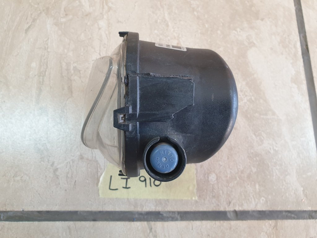 BMW 3 Series Sedan E90 E91 2006, 2007, 2008 Right Fog Light