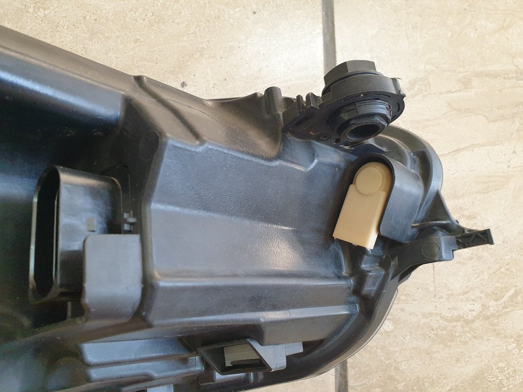 Volkswagen Polo TSI Left Headlight