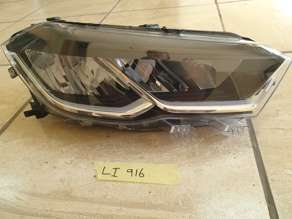Volkswagen Polo TSI Right Headlight
