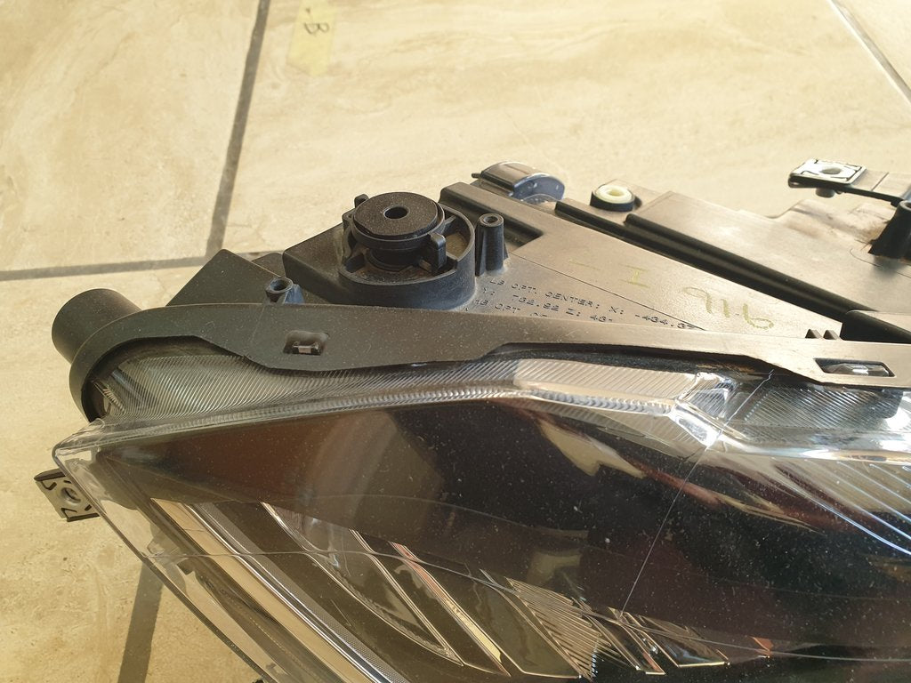 Volkswagen Polo TSI Right Headlight