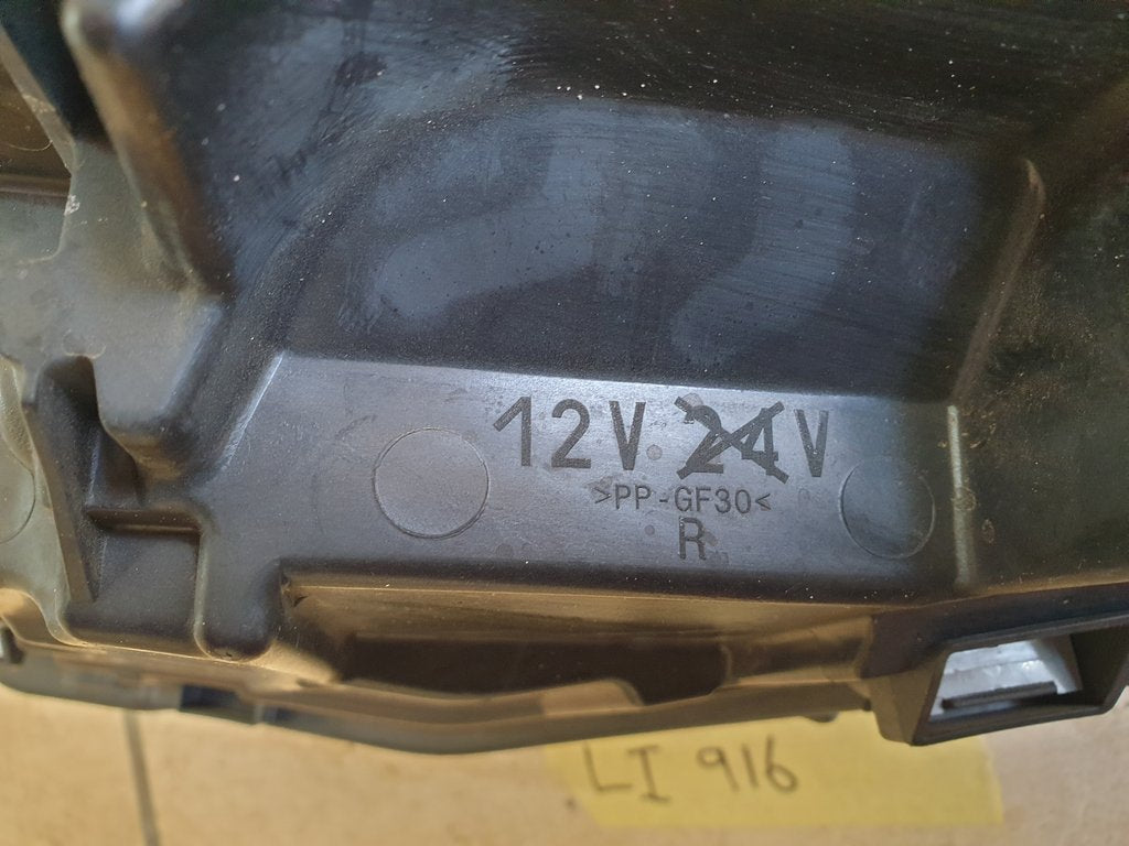 Volkswagen Polo TSI Right Headlight