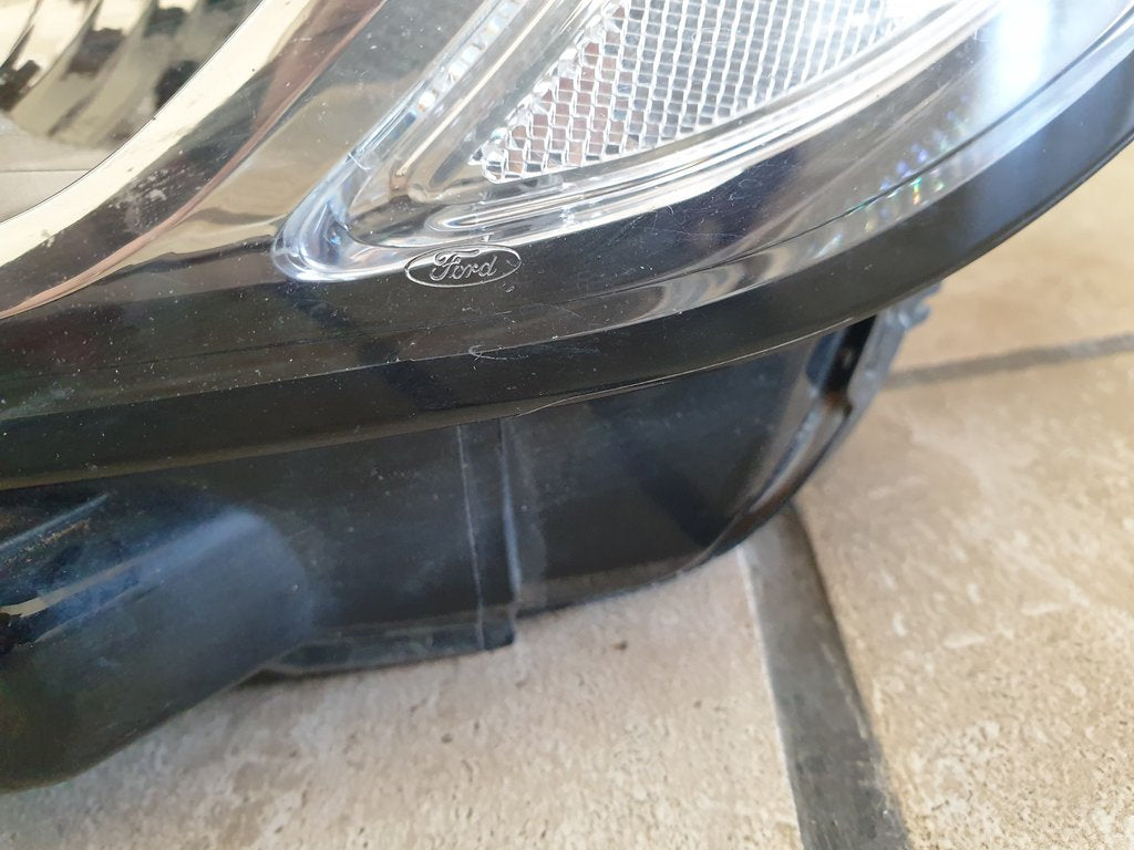 Ford Ecosport Left Headlight