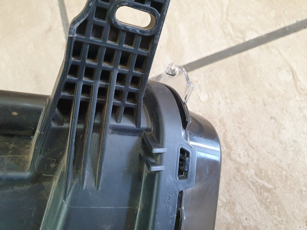 Ford Ecosport Left Headlight