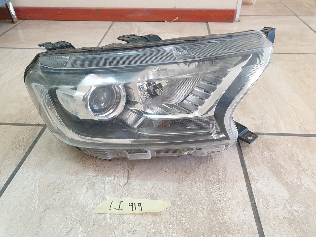 Ford Ranger Everest 2015, 2016, 2017, 2018, 2019 Right Headlight