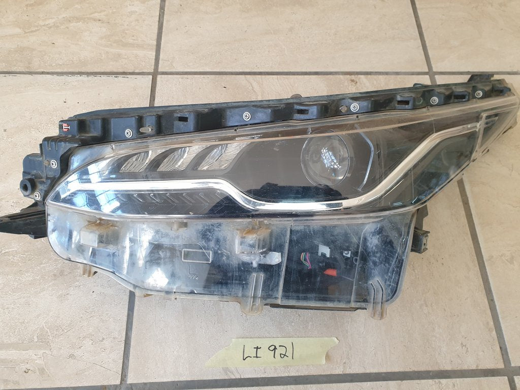 Toyota Fortuner Left Headlight