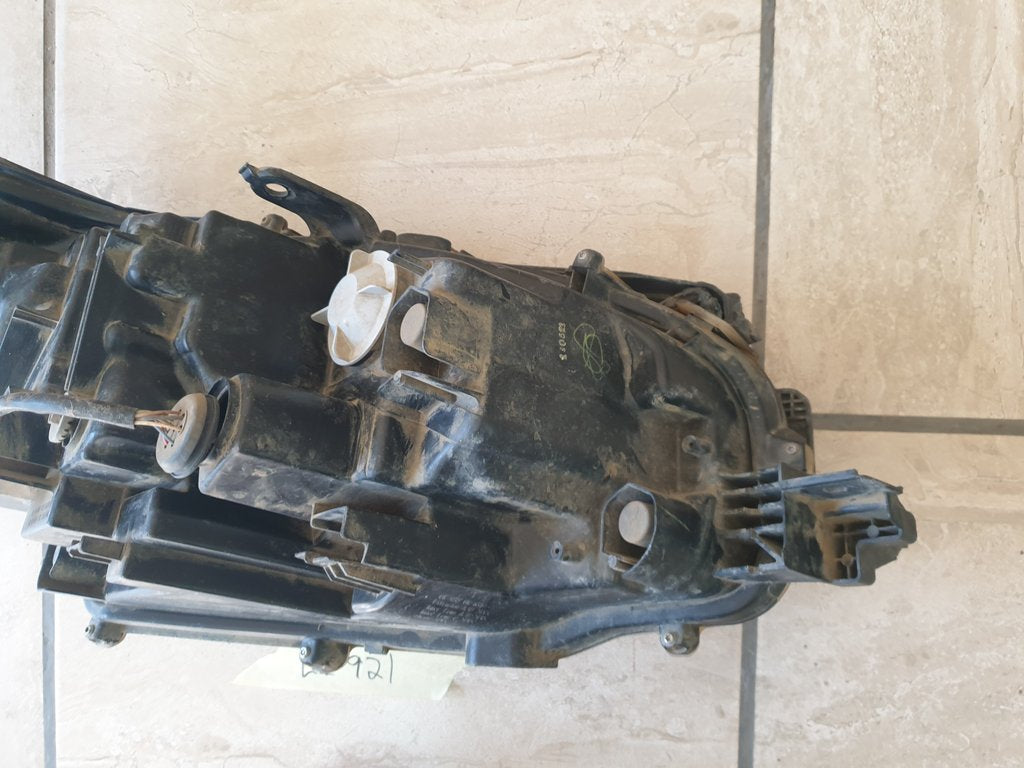 Toyota Fortuner Left Headlight