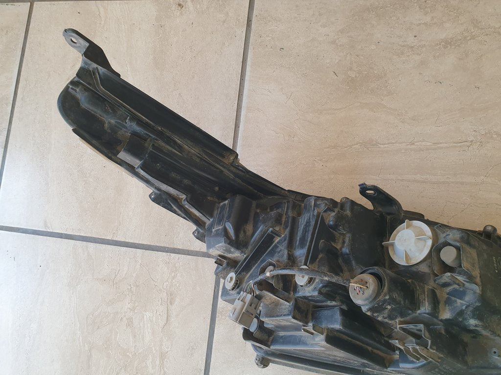 Toyota Fortuner Left Headlight