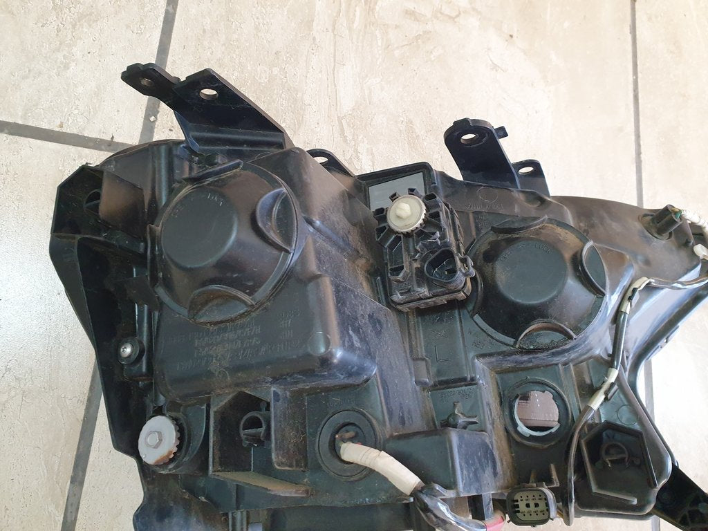 Ford Ranger Everest 2015, 2016, 2017, 2018, 2019 Left Headlight