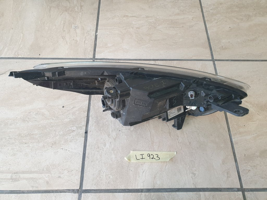 Ford Figo Facelift Left Headlight