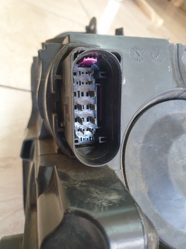 Ford Focus MK3 Right Headlight