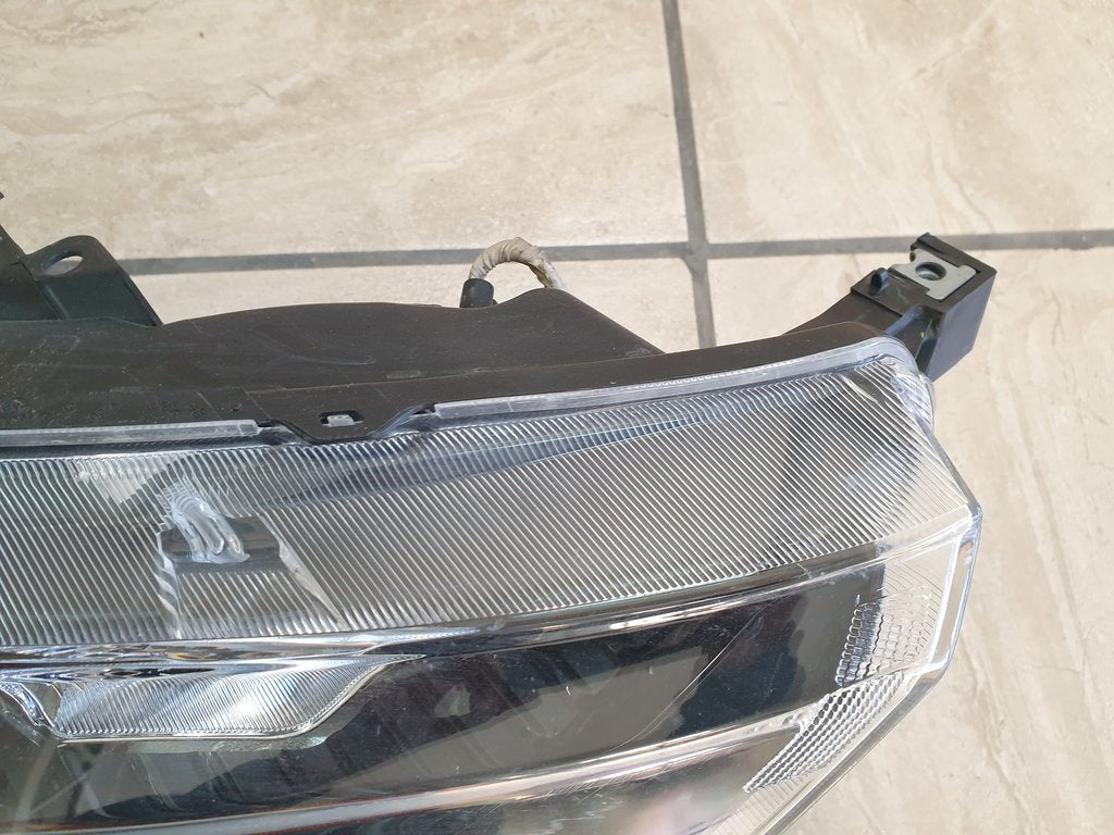 Ford Ranger T6 T7 Right Headlight