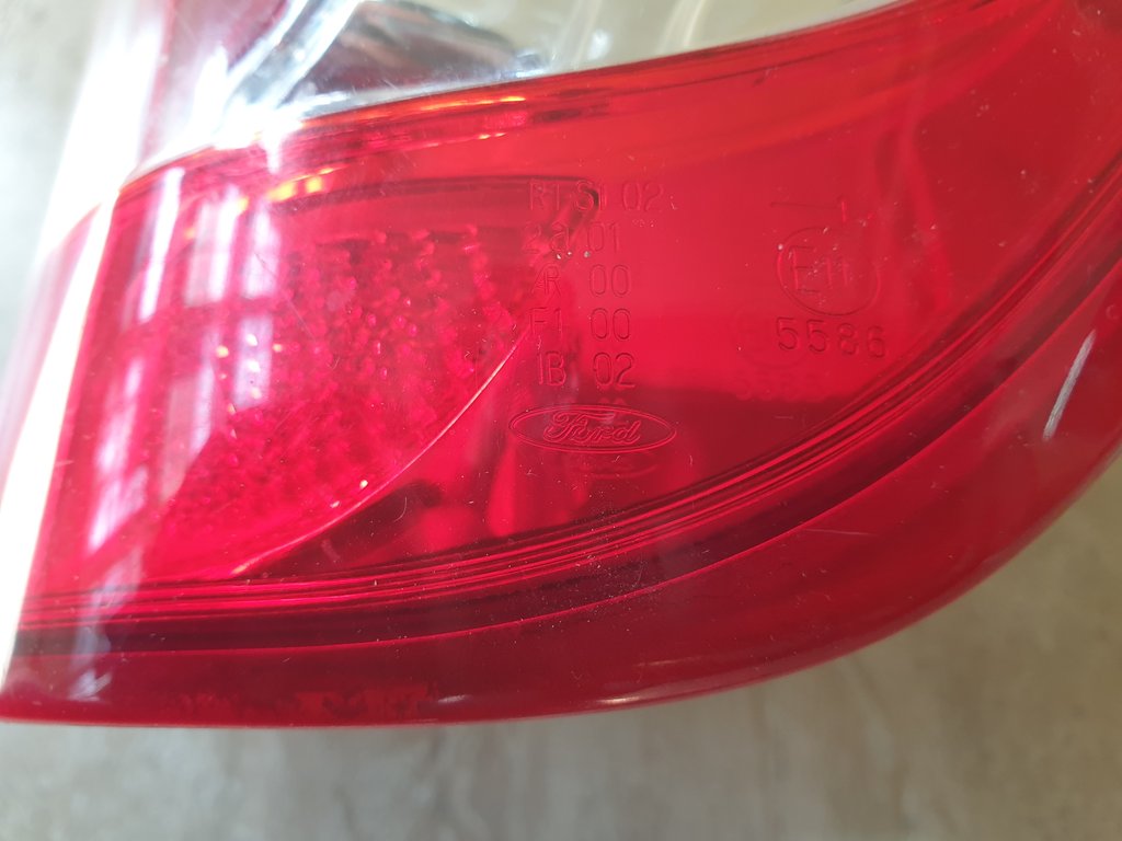 Ford Ranger Right Taillight