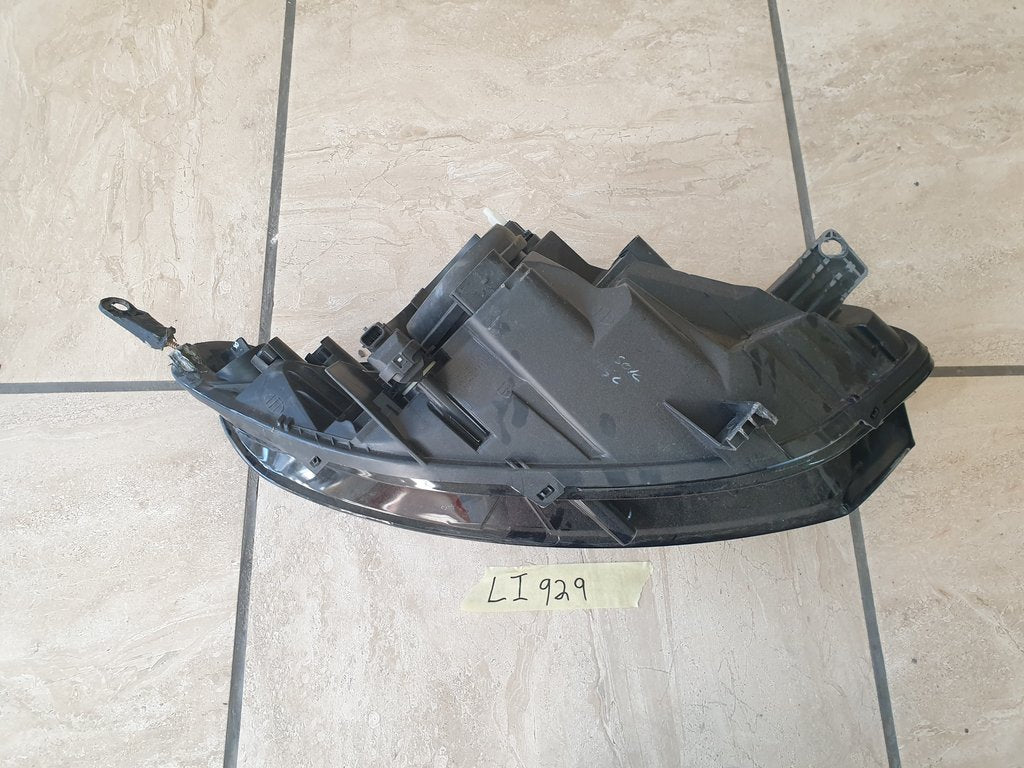 Ford Ecosport ii Left Headlight