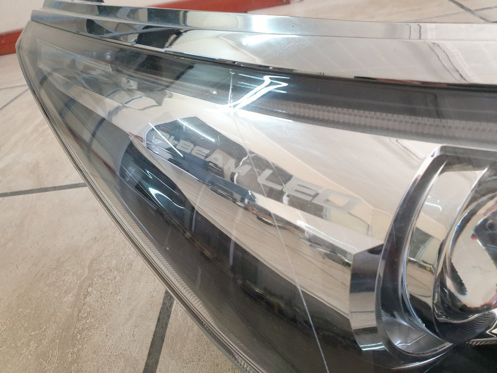 Toyota Fortuner Right Headlight