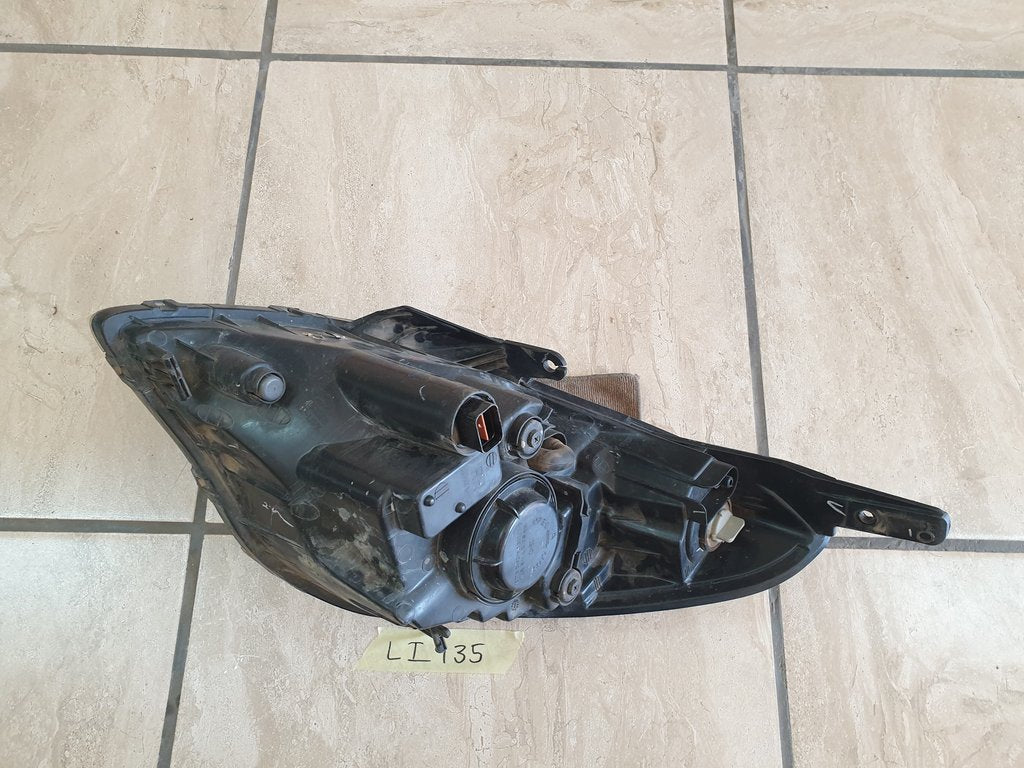 Hyundai i20 2009, 2010, 2011, 2012 Right Headlight