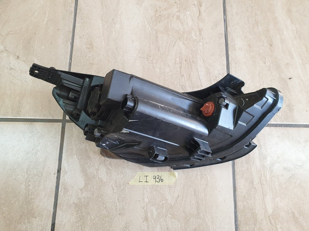 Hyundai Grand i10 Left Headlight
