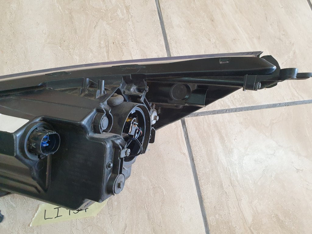 Hyundai Accent Right Headlight