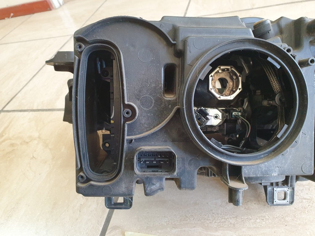 BMW X3 F25 X4 F26 Right Headlight