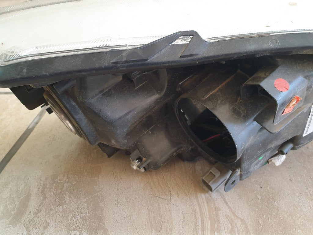Toyota Rumion Suzuki Ertiga Left Headlight