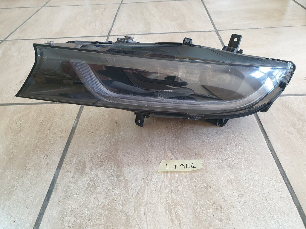 BMW i8 Left Headlight