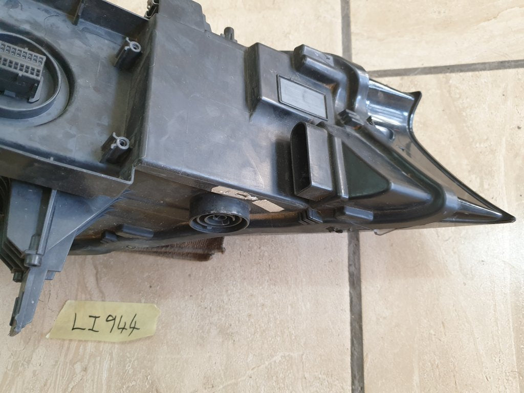 BMW i8 Left Headlight
