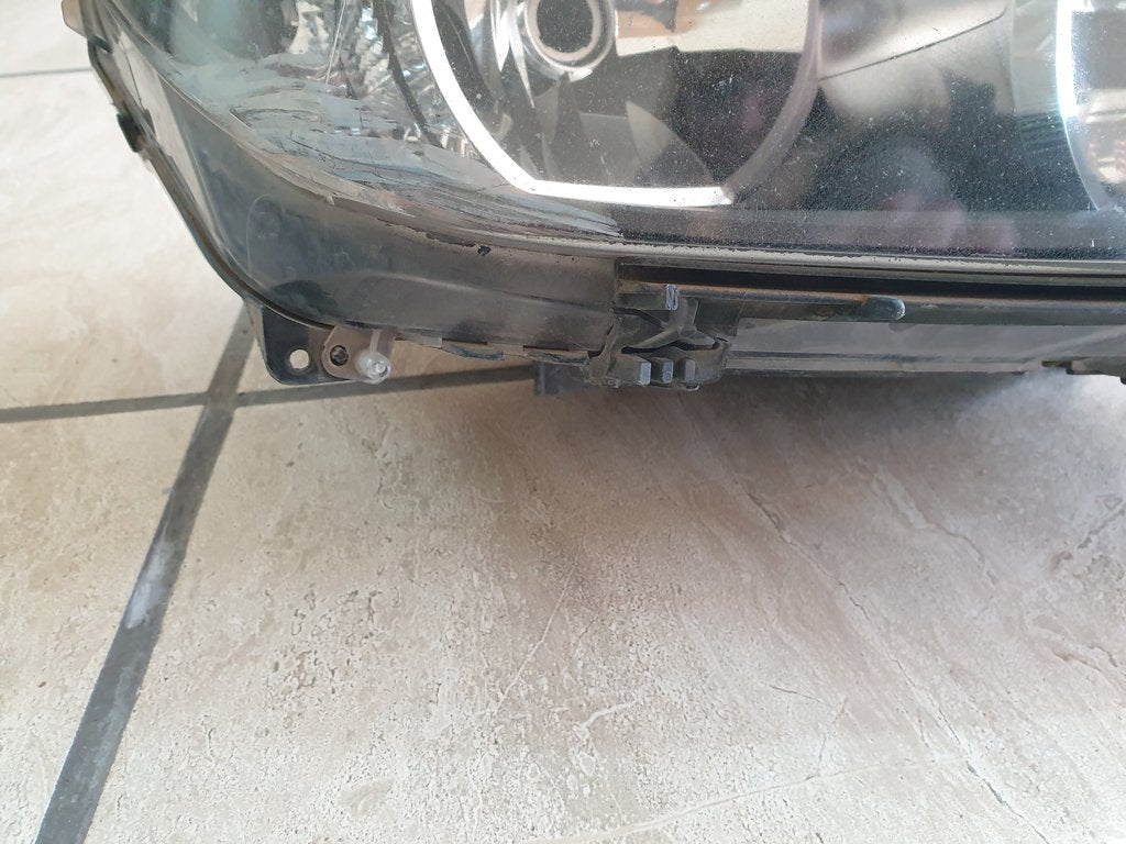 BMW 3 Series Right Headlight