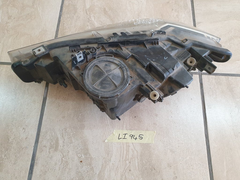 BMW 3 Series Right Headlight