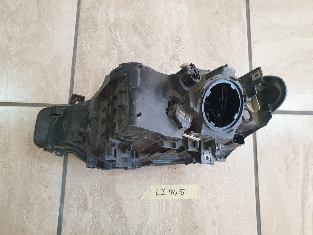 BMW 3 Series Right Headlight