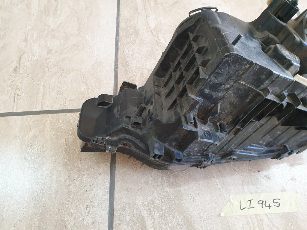 BMW 3 Series Right Headlight
