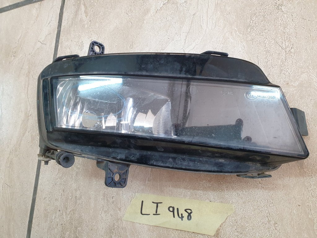 Volkswagen Golf VII 7 Right Fog Light