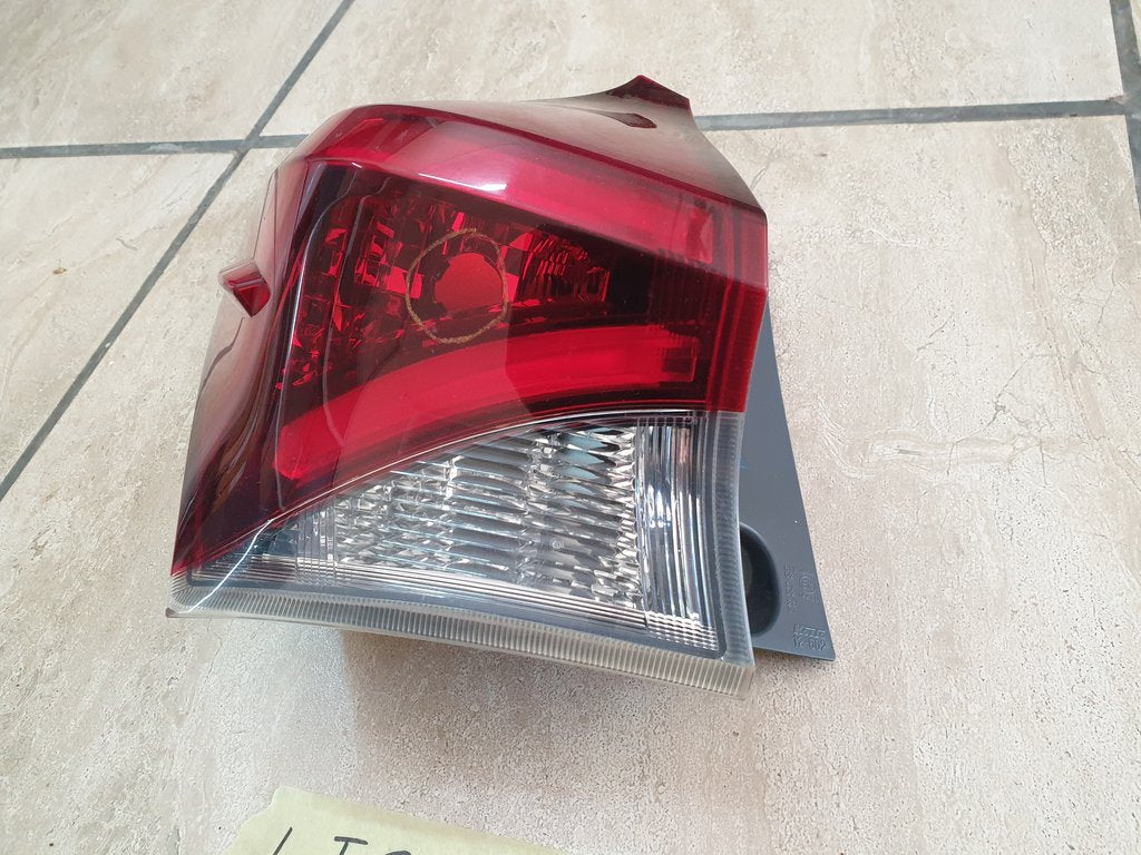 Toyota Auris Left Rear Outer Taillight