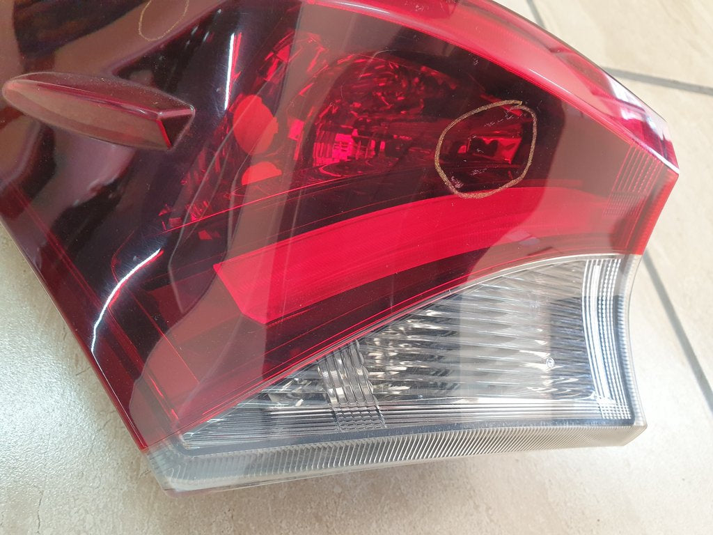Toyota Auris Left Rear Outer Taillight