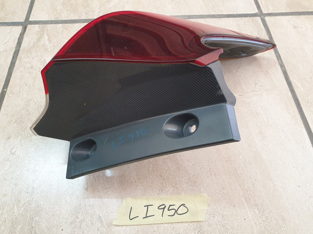Toyota Auris Left Rear Outer Taillight